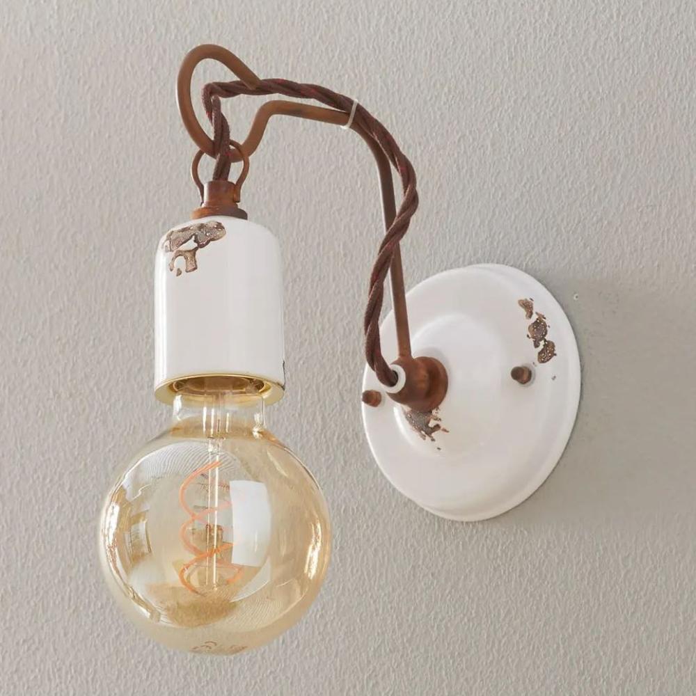vintage biela rustikalny keramicka lampa loft dizajn nastenny drziak osvetlenie ferroluce retro opotrebovana vidiecky dom lampas retro rucne vyrobena lampa mediteransky.jpg